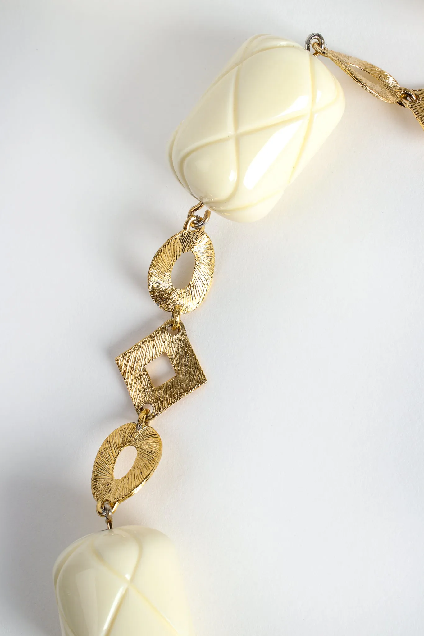 Quilted Barrel Bead Necklace