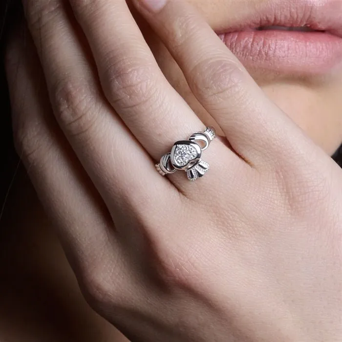 Retired Ladies Silver Pave CZ Claddagh Ring SL-SL97