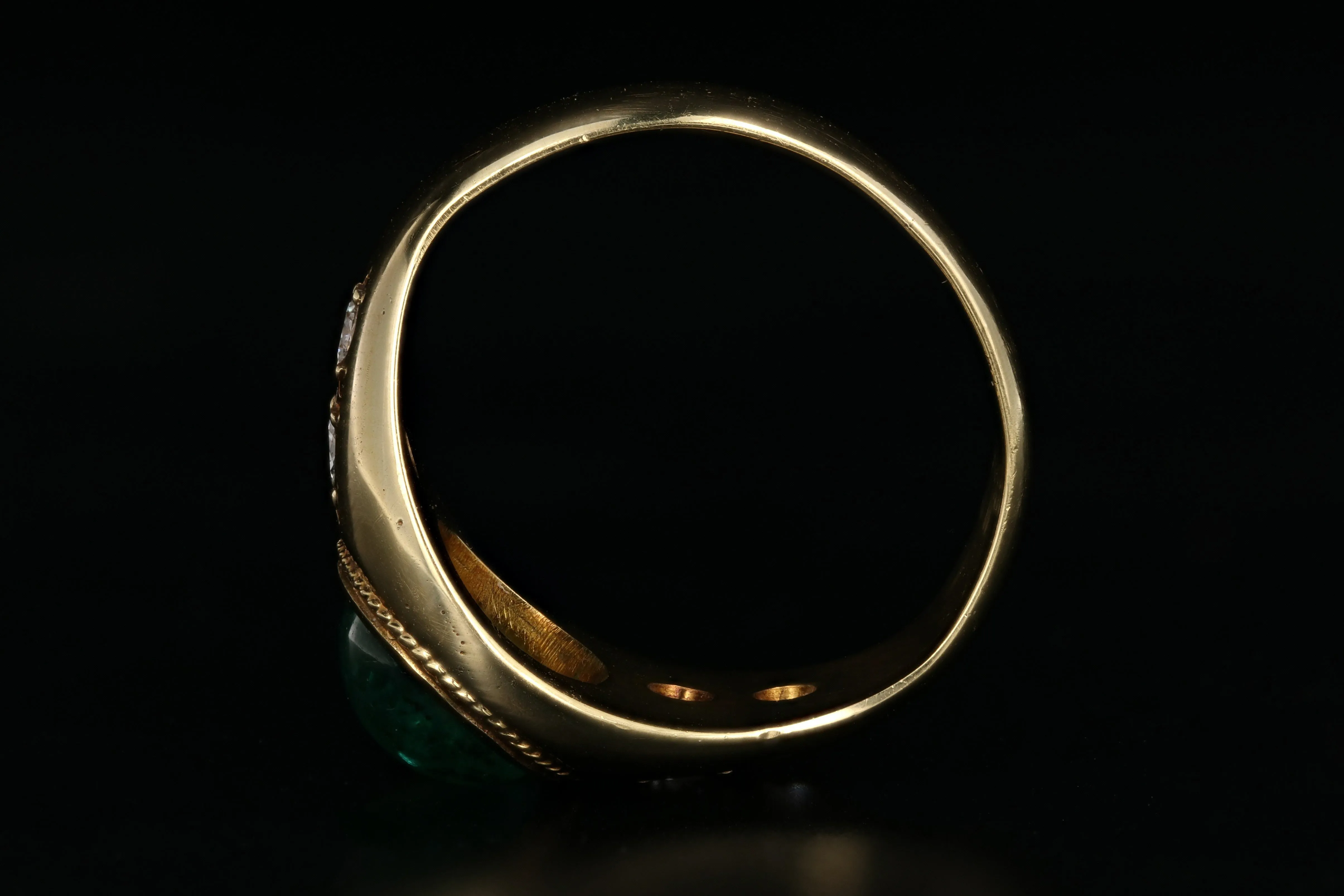 Retro 18K Yellow Gold 3.5 Carat Natural Brazilian Emerald and Diamond Ring AGL Certified