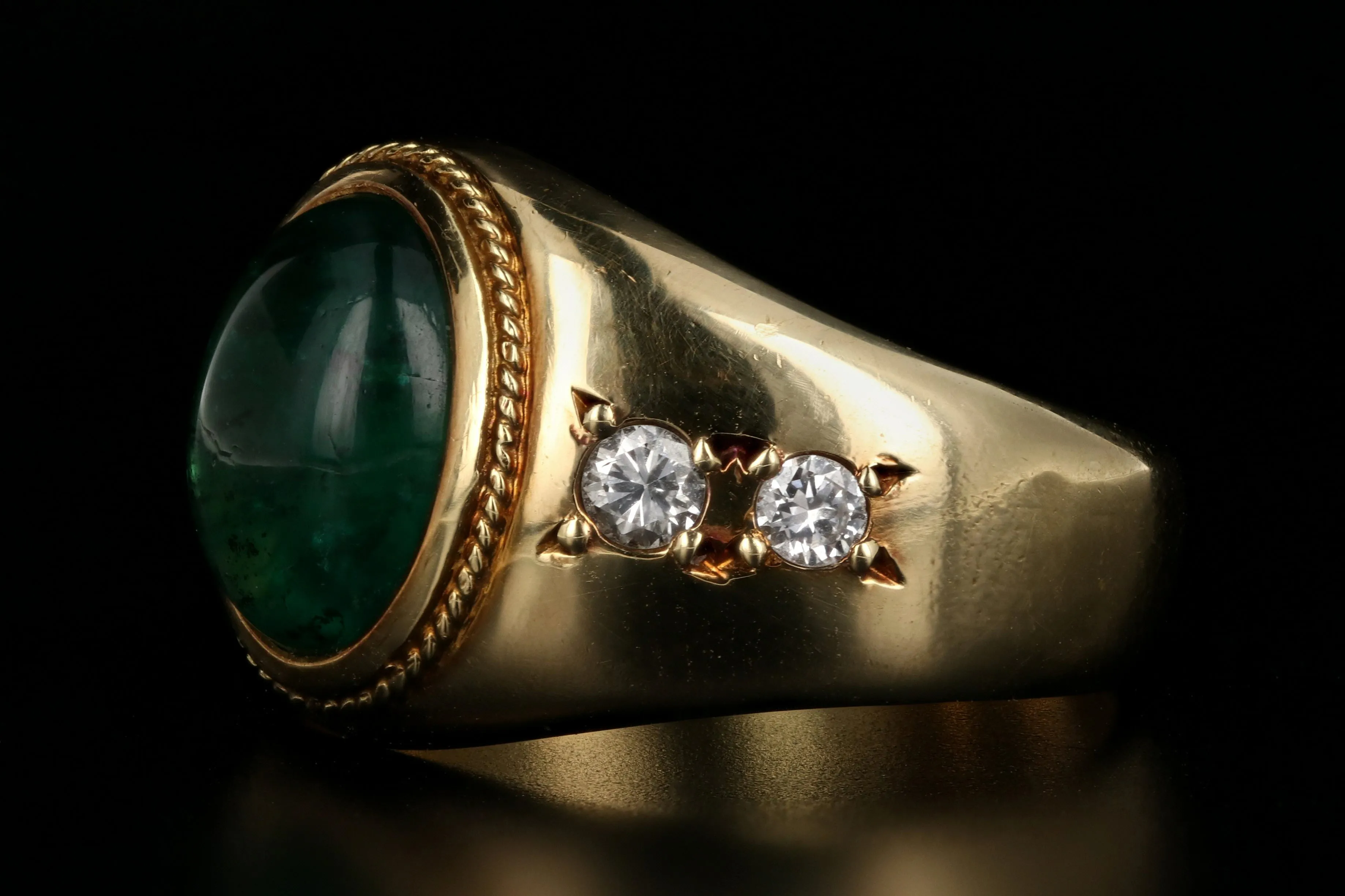 Retro 18K Yellow Gold 3.5 Carat Natural Brazilian Emerald and Diamond Ring AGL Certified