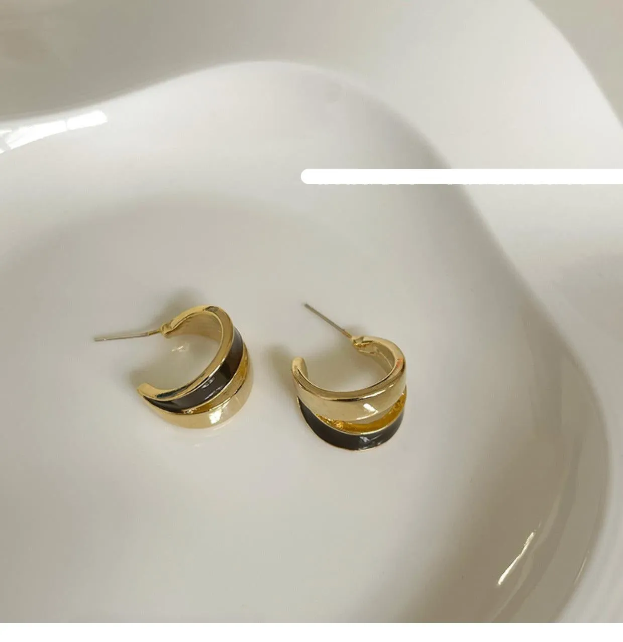 Retro Gold Earrings