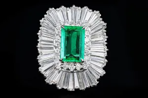 Retro Platinum 2.29 Carat Colombian Emerald & Diamond Ring GIA Certified
