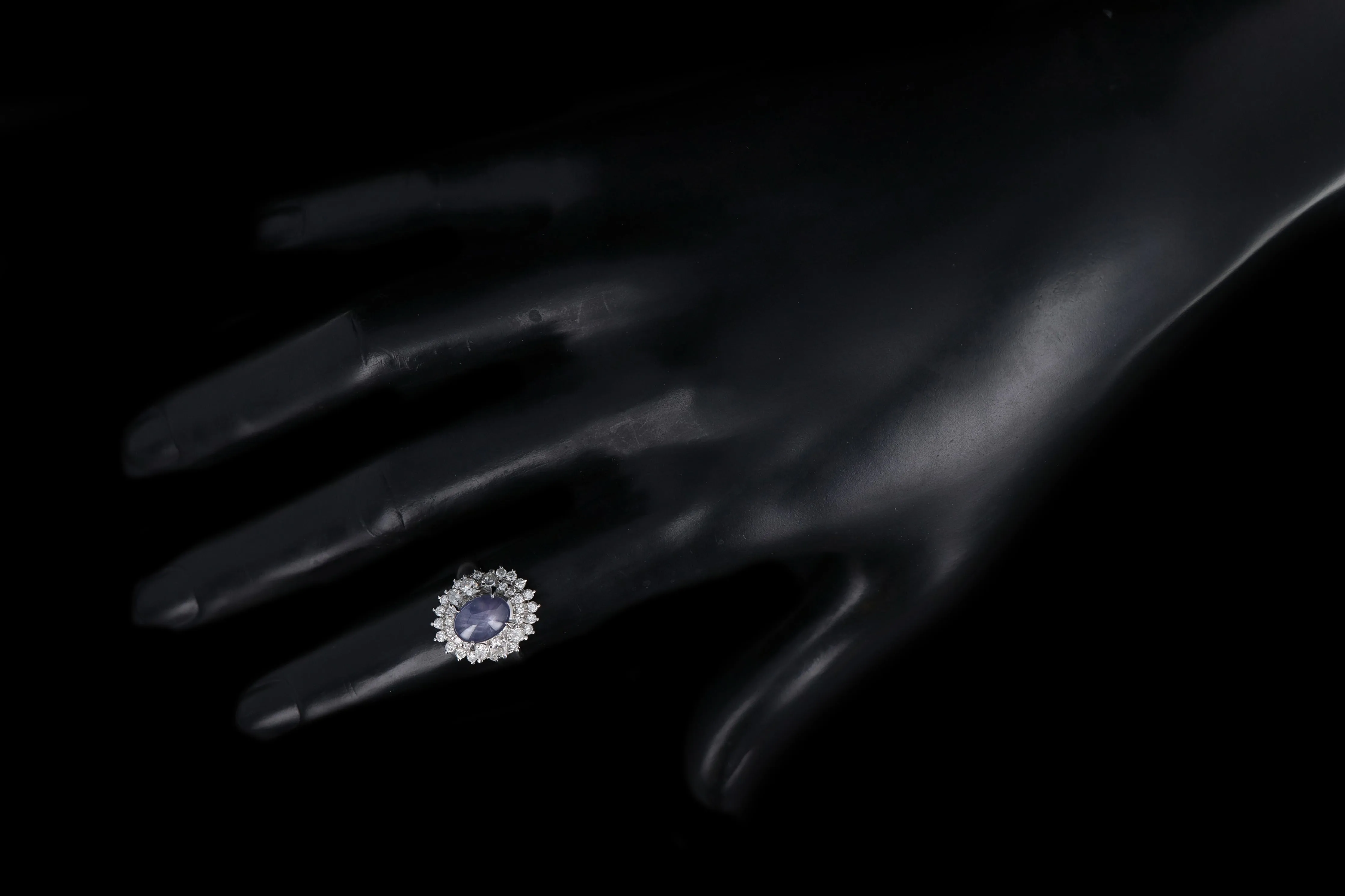 Retro Platinum 2.63 Carat Oval Cabochon Cut Natural Star Sapphire & Diamond Ballerina Ring