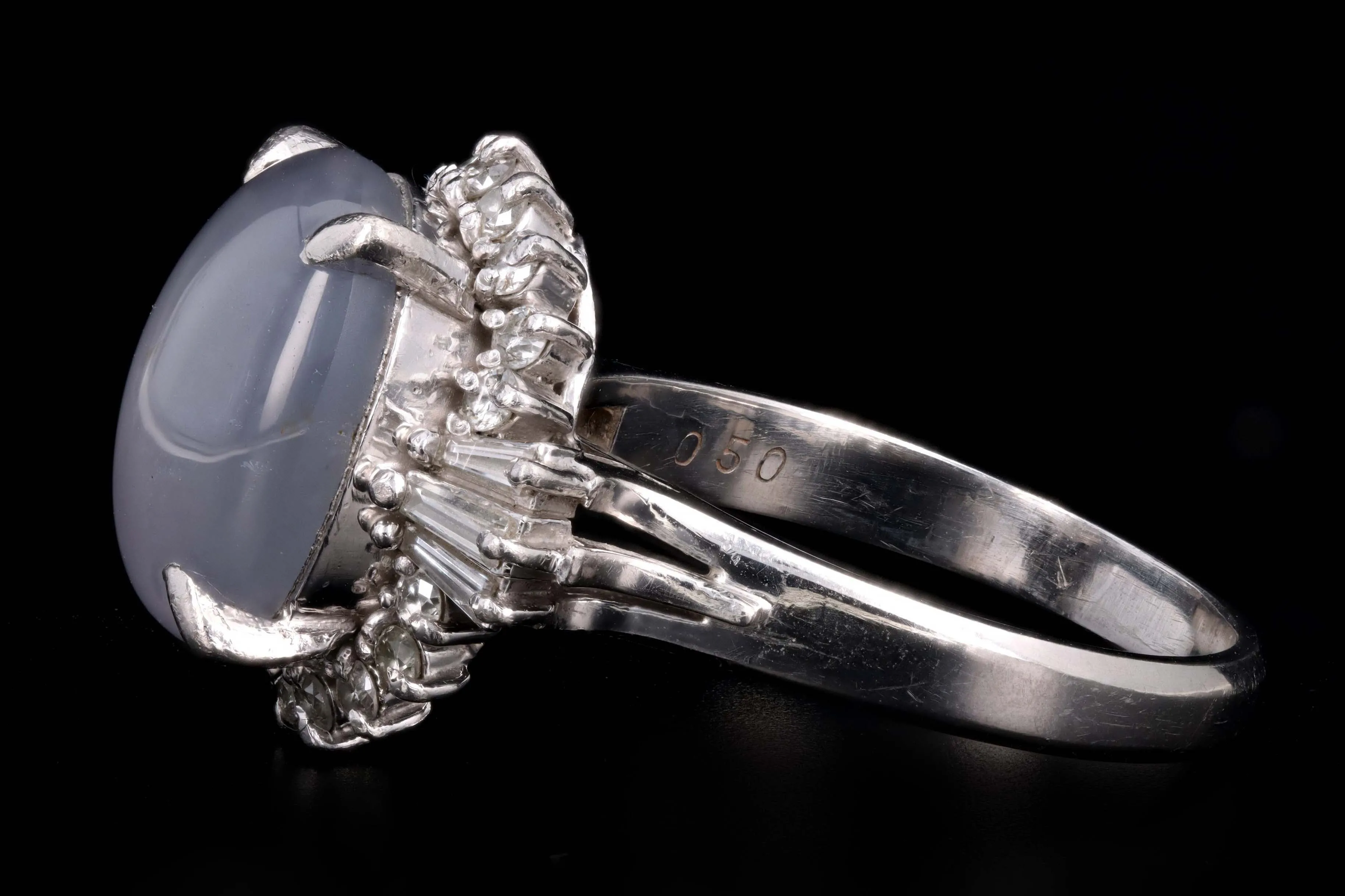 Retro Platinum 7.71 Carat Natural Star Sapphire & Diamond Fan Ring