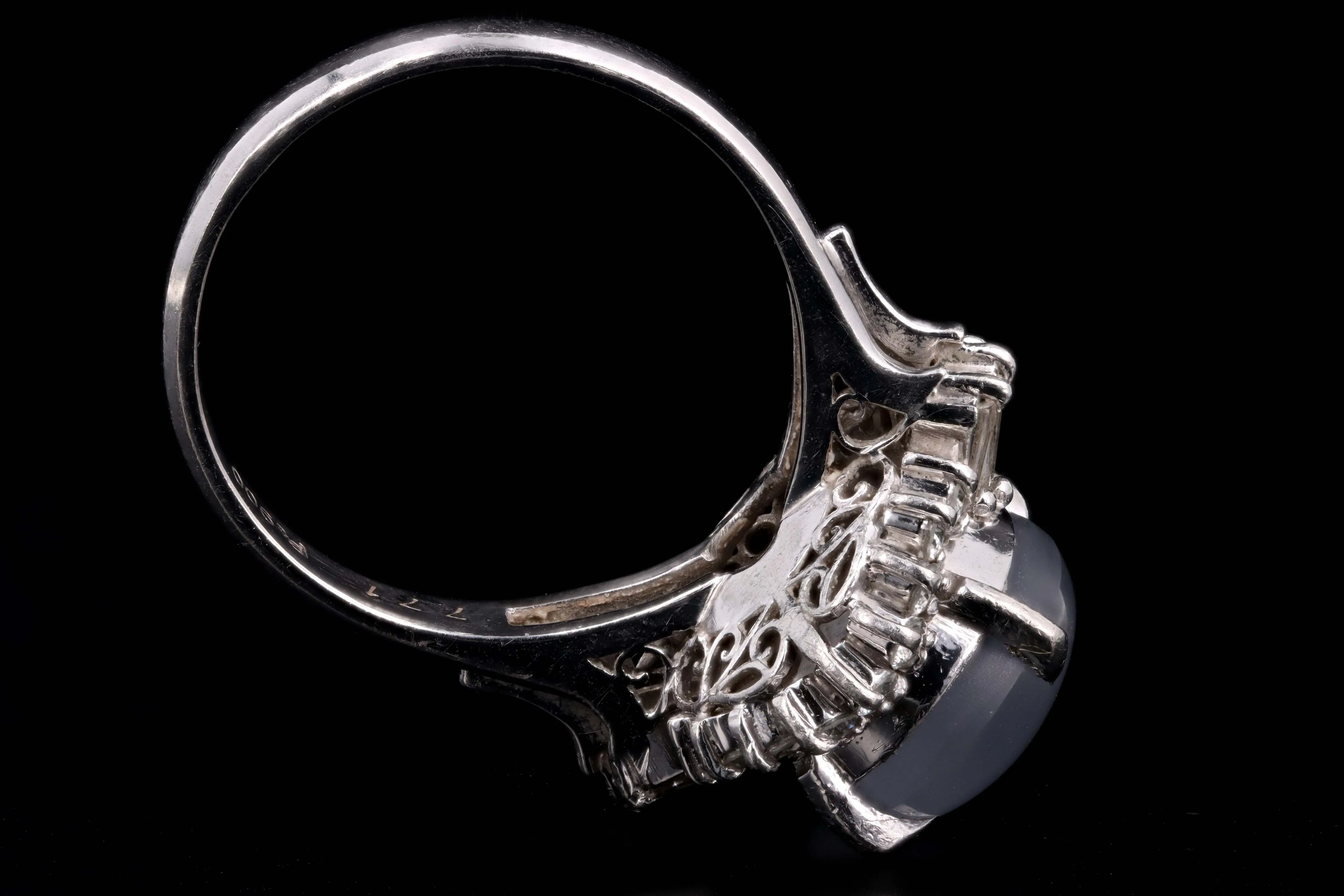 Retro Platinum 7.71 Carat Natural Star Sapphire & Diamond Fan Ring