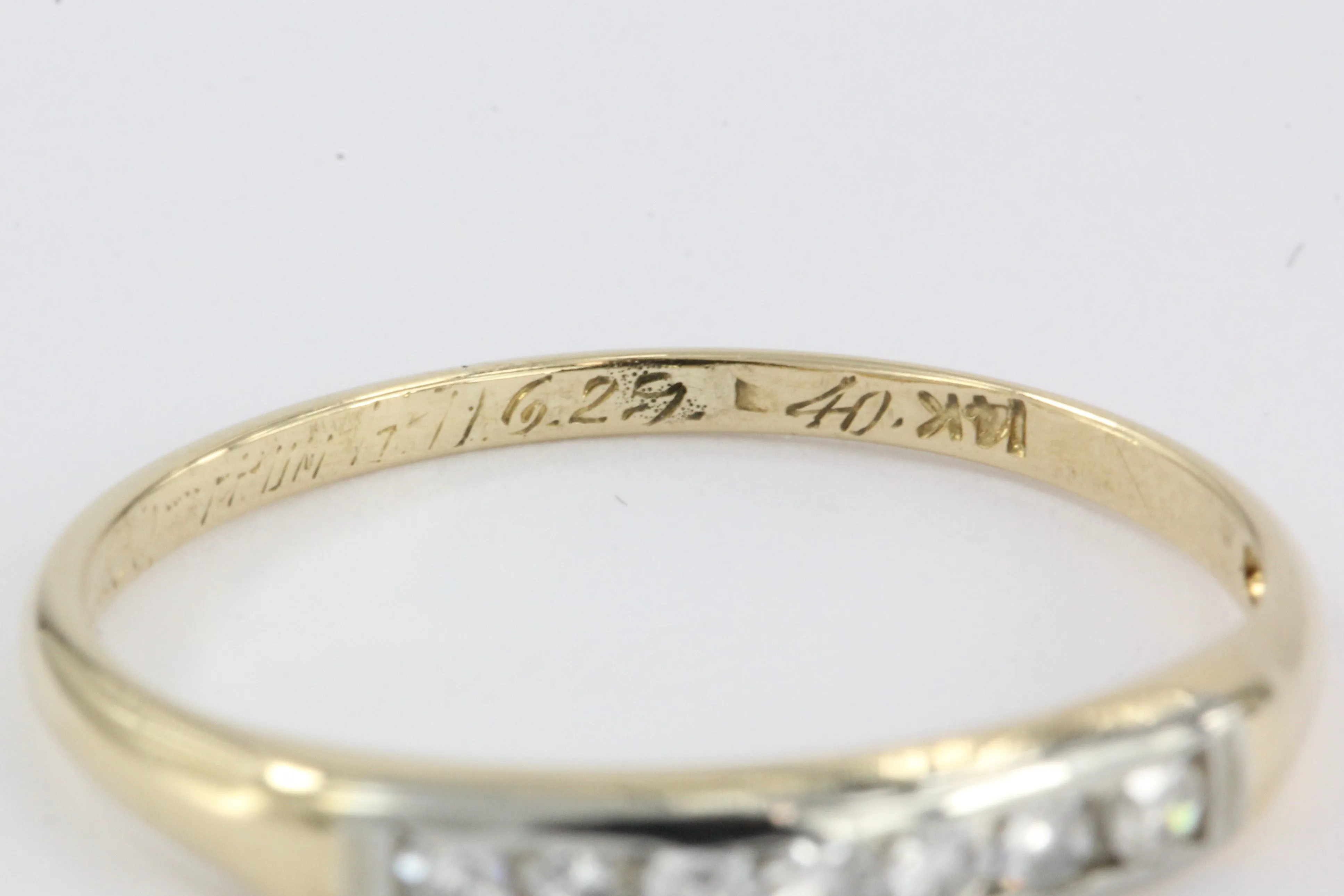 Retro WWII era 14K Gold Diamond Wedding Band c.1940