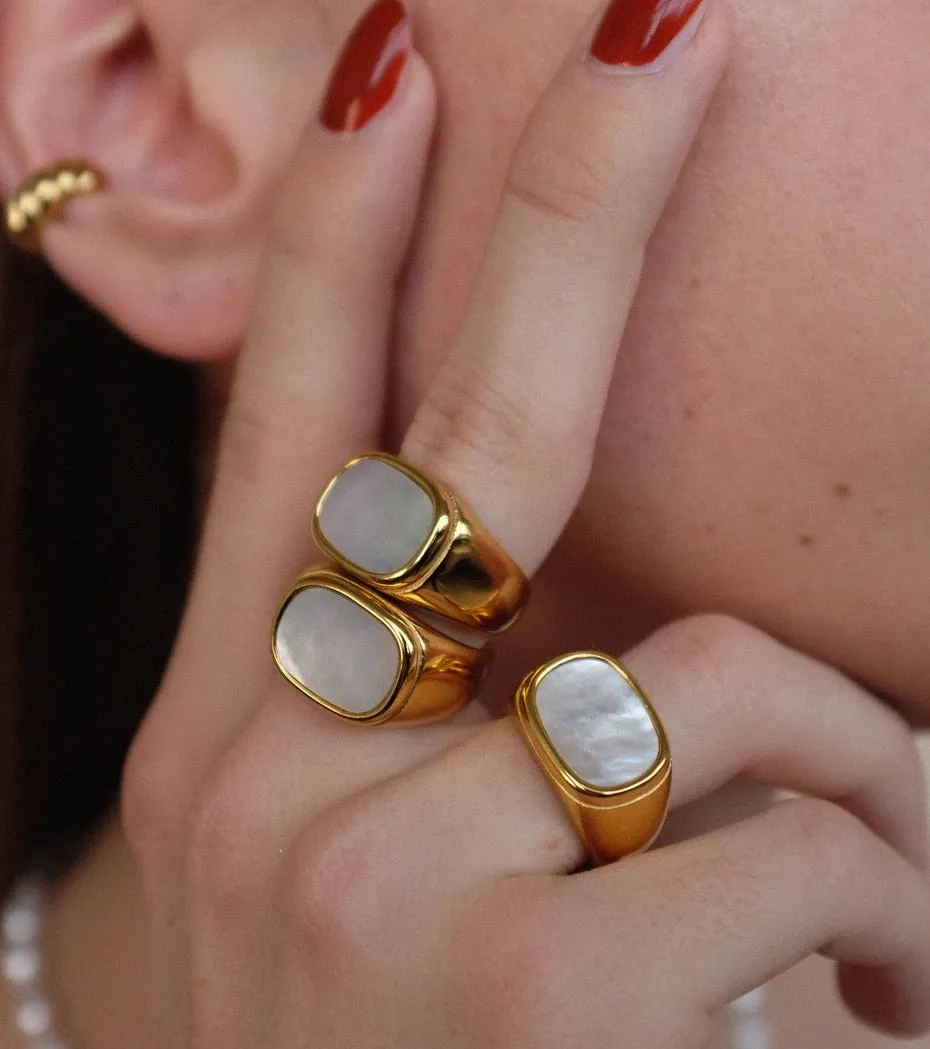 Rhea Ring