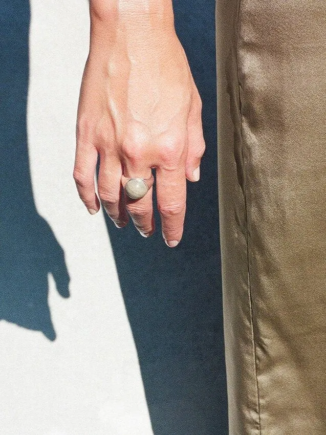 Ring No. 2, Beige