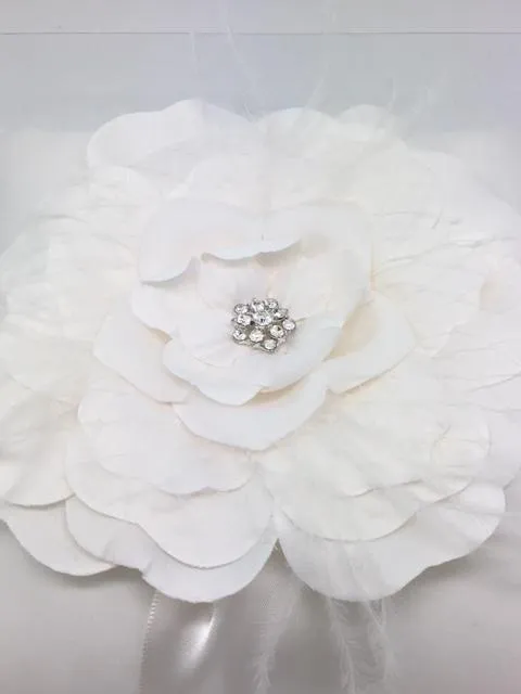 Ring Pillow with Beautiful White Flower Center (Ivory) 7"x 7"