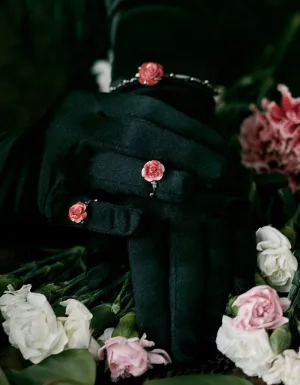Rosebuds Midi Ring with Spiny Shell Flower
