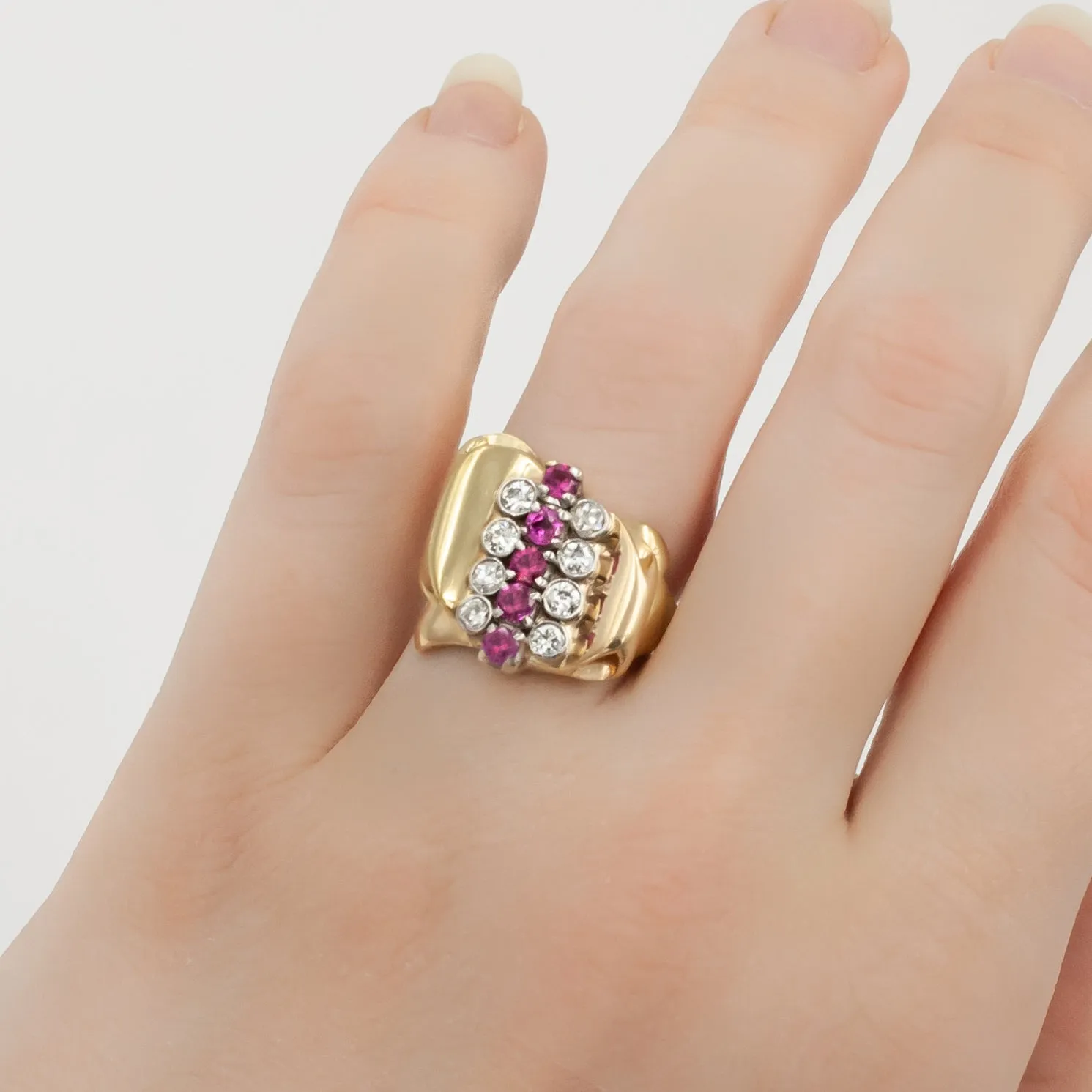 Ruby Bow Ring c1930