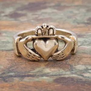 Solid 14 Karat Yellow Gold Claddagh Ring