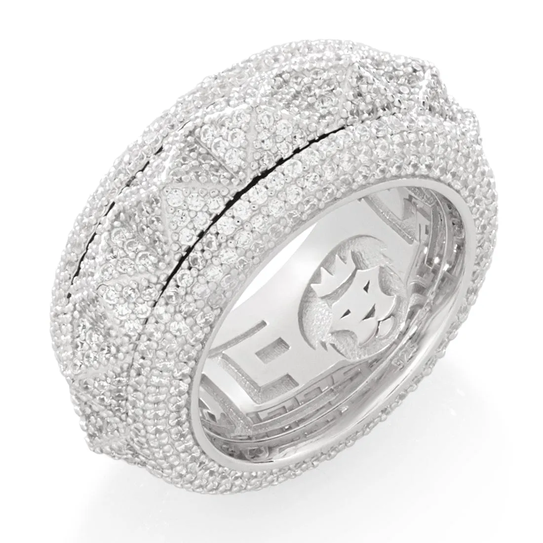 Spike-Studded Icy Spinner Ring