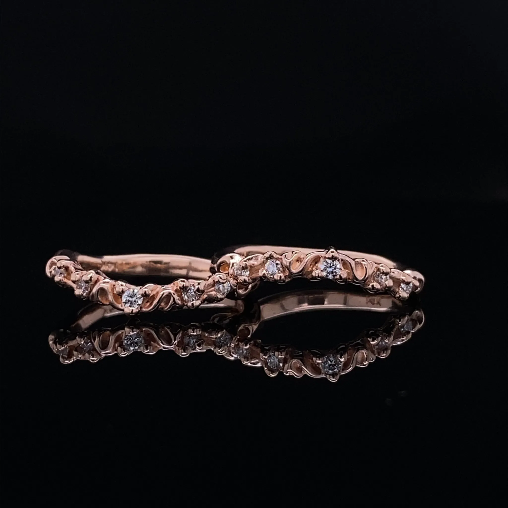 Strawberry Gold Victorian Diamond Contour Wedding Band