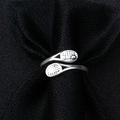 Tennis Racquets Ring