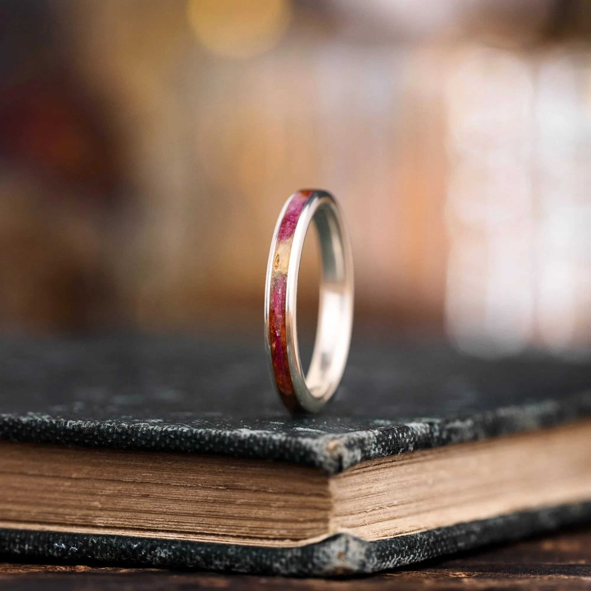 The Monet | Women's Silver Wedding Band with Lilies & Peonies