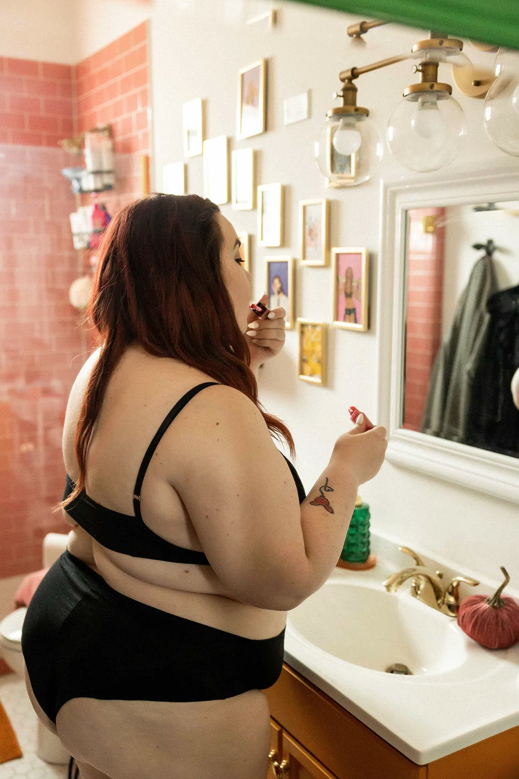 vada winter x discreture longline bralette in black