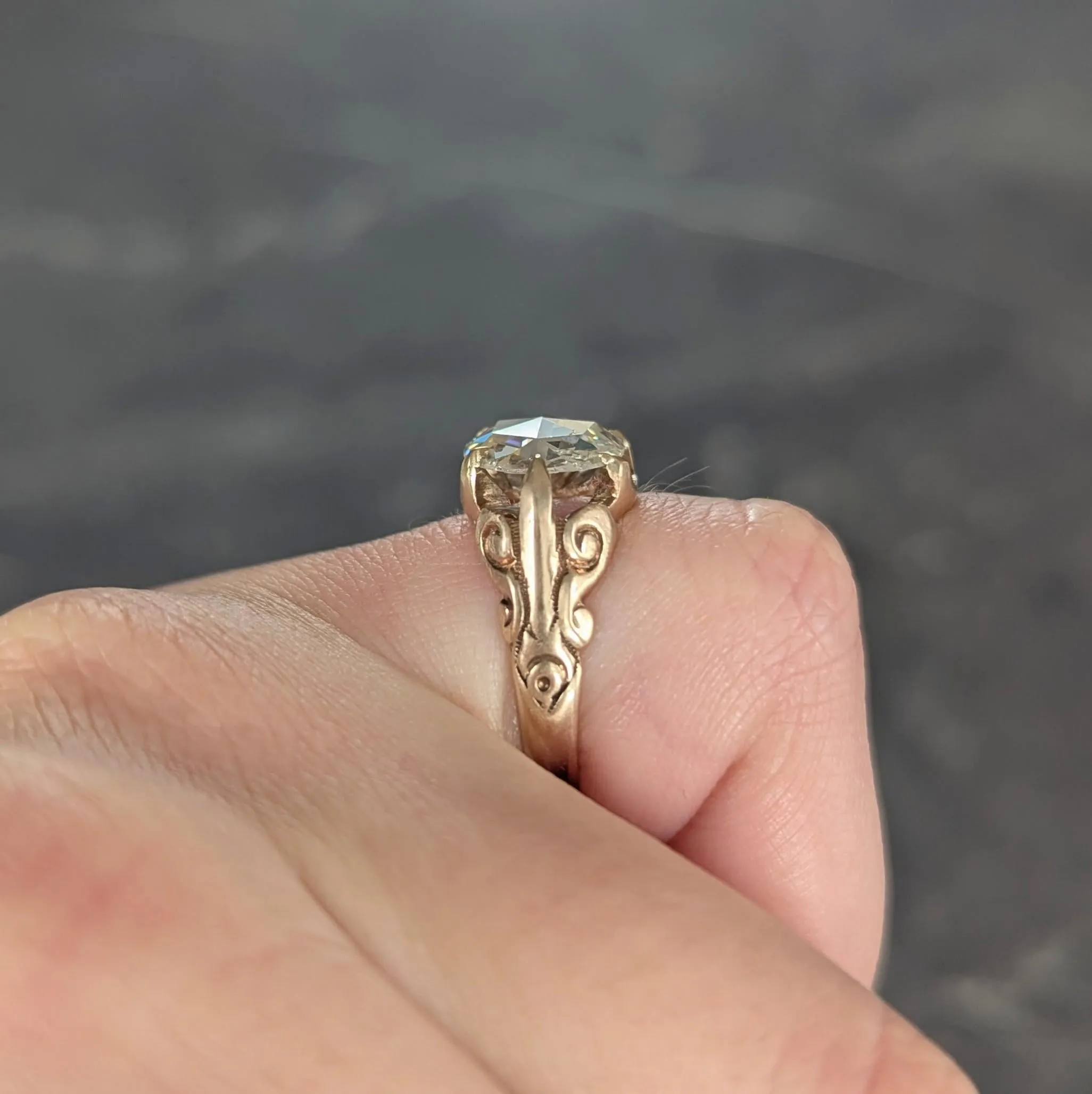 Victorian 1.44 CTW Rose Cut Diamond 14 Karat Gold Antique Solitaire Engagament Ring