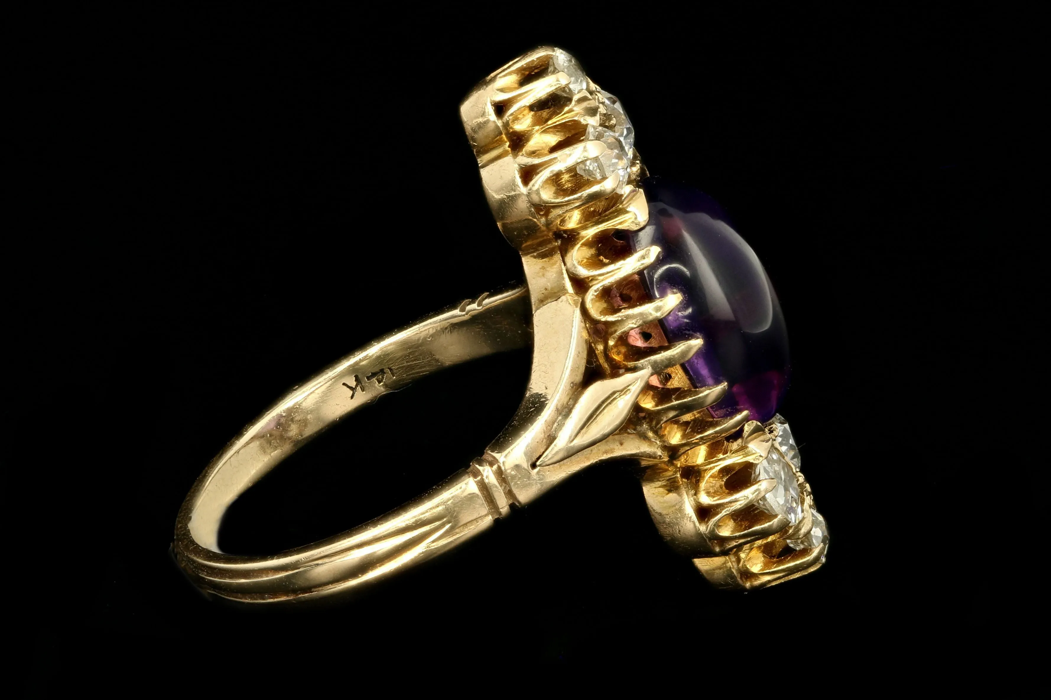 Victorian 14K Yellow Gold 2.77 Carat Cabochon Amethyst & Diamond Ring