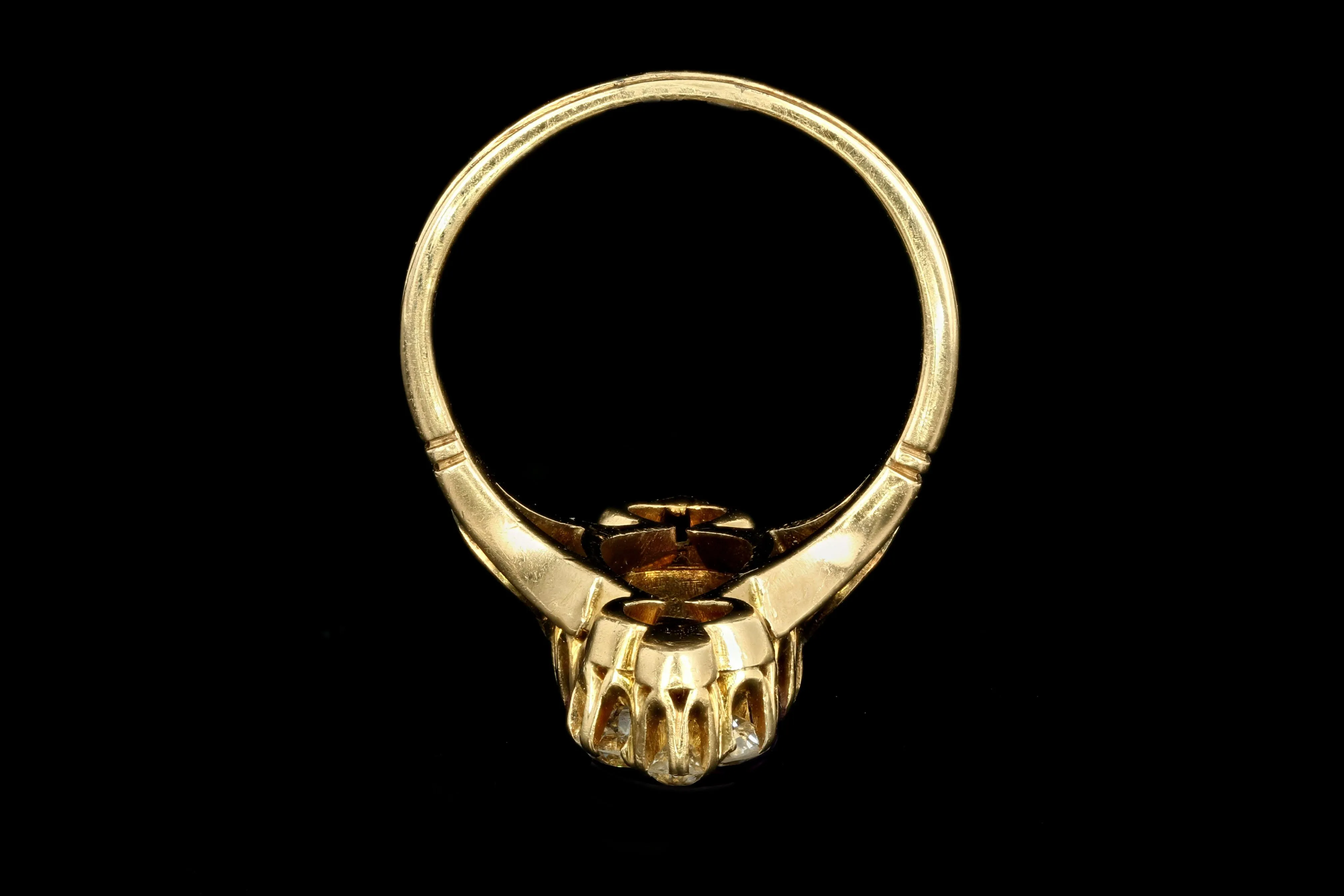 Victorian 14K Yellow Gold 2.77 Carat Cabochon Amethyst & Diamond Ring