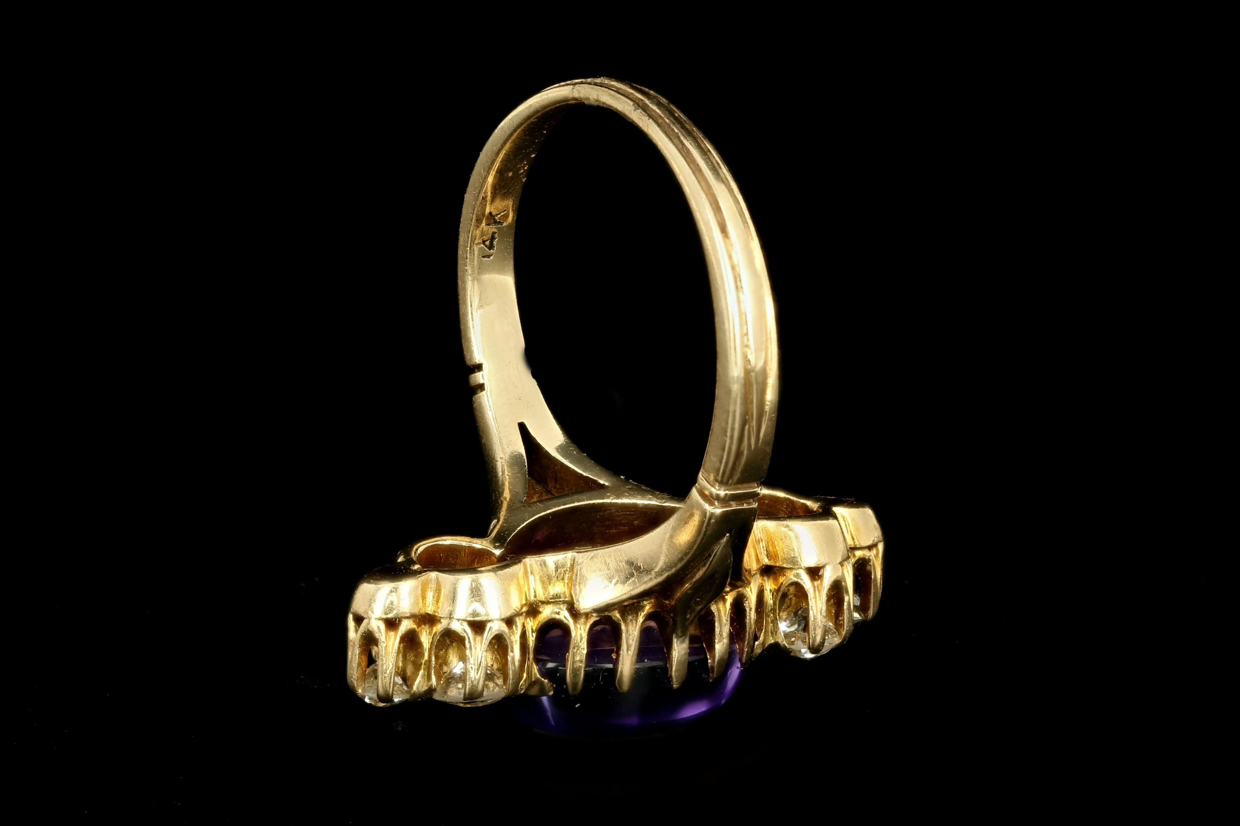 Victorian 14K Yellow Gold 2.77 Carat Cabochon Amethyst & Diamond Ring