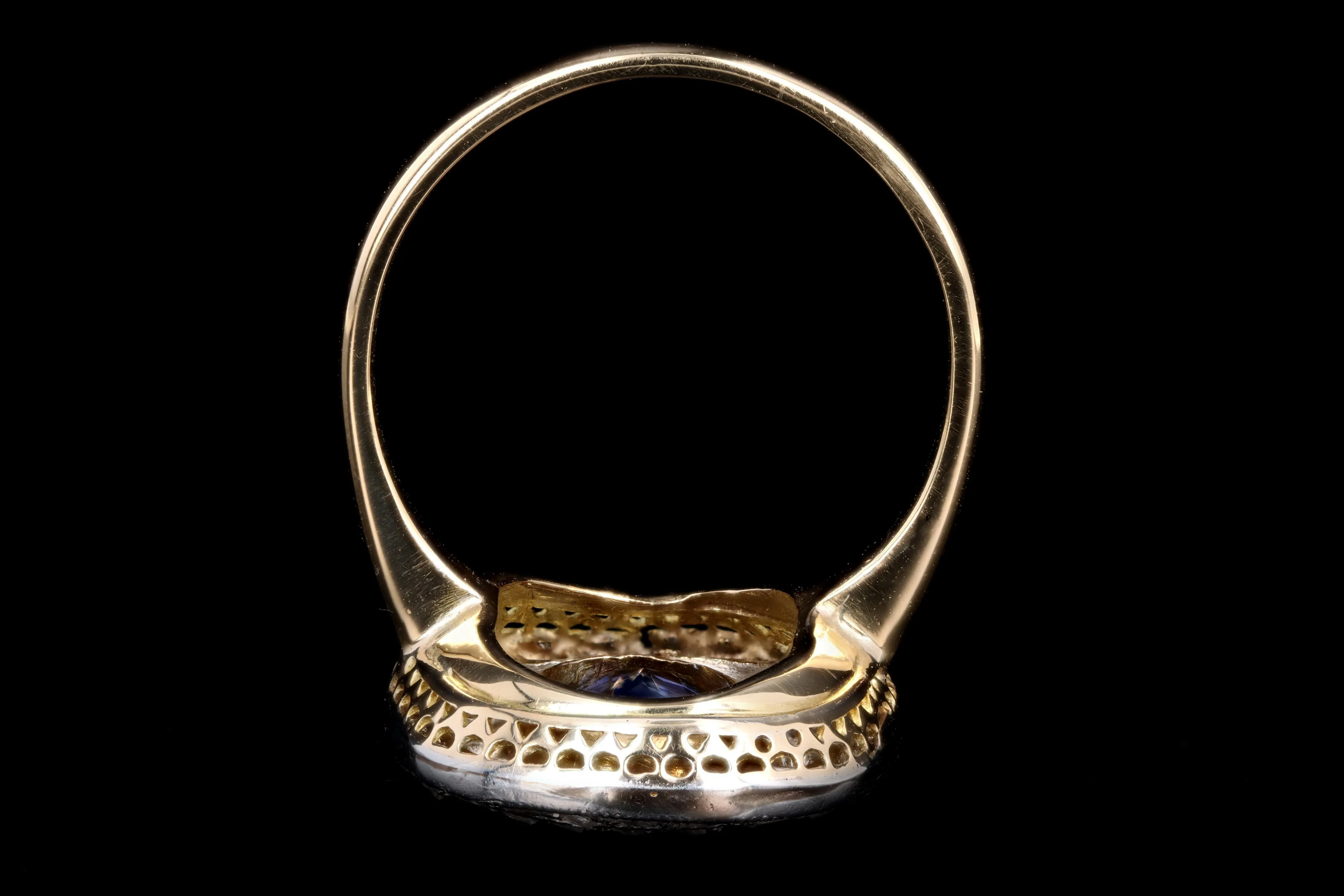 Victorian 18K Yellow Gold & Platinum 2.0 Carat Natural No Heat Sapphire Ring