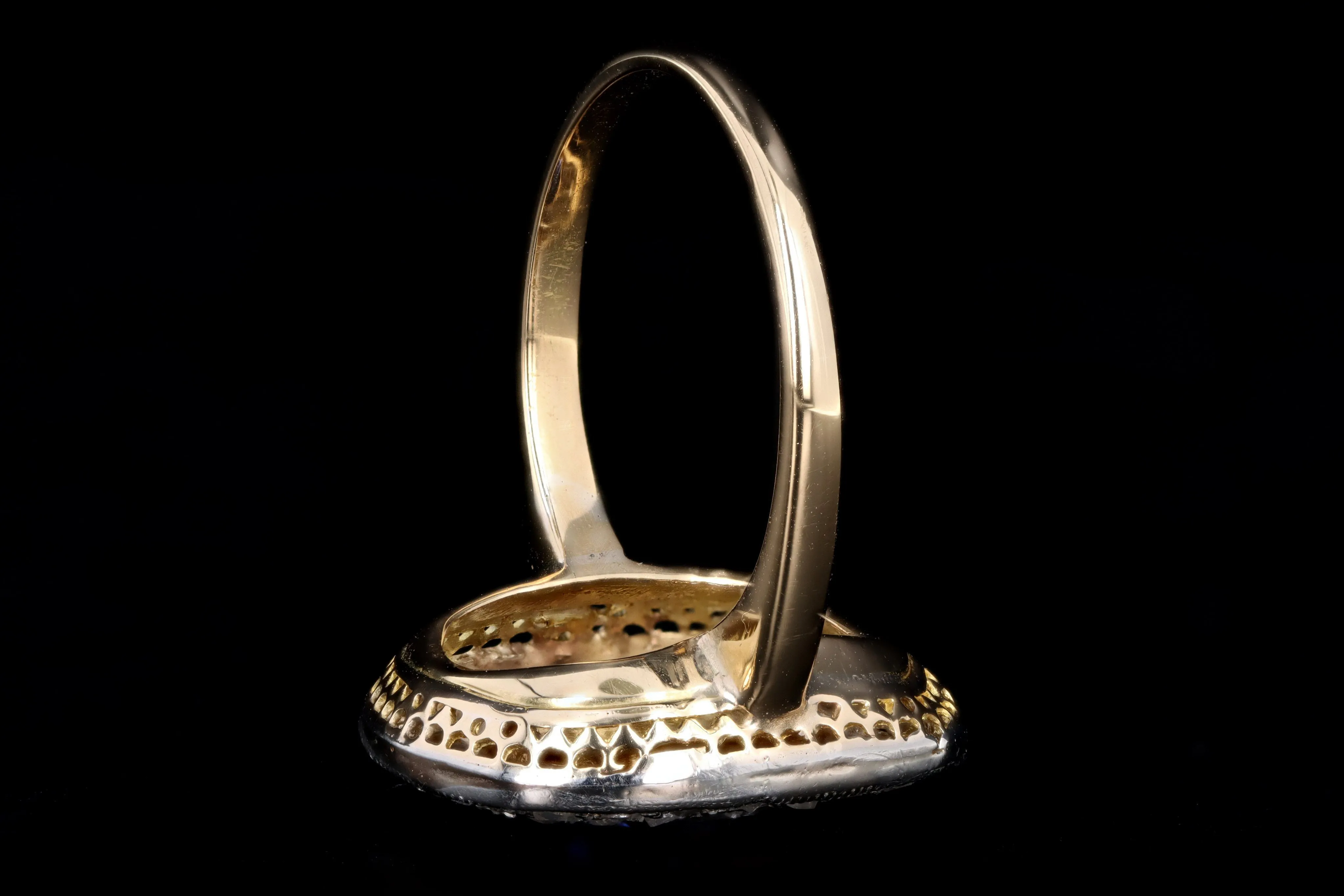 Victorian 18K Yellow Gold & Platinum 2.0 Carat Natural No Heat Sapphire Ring