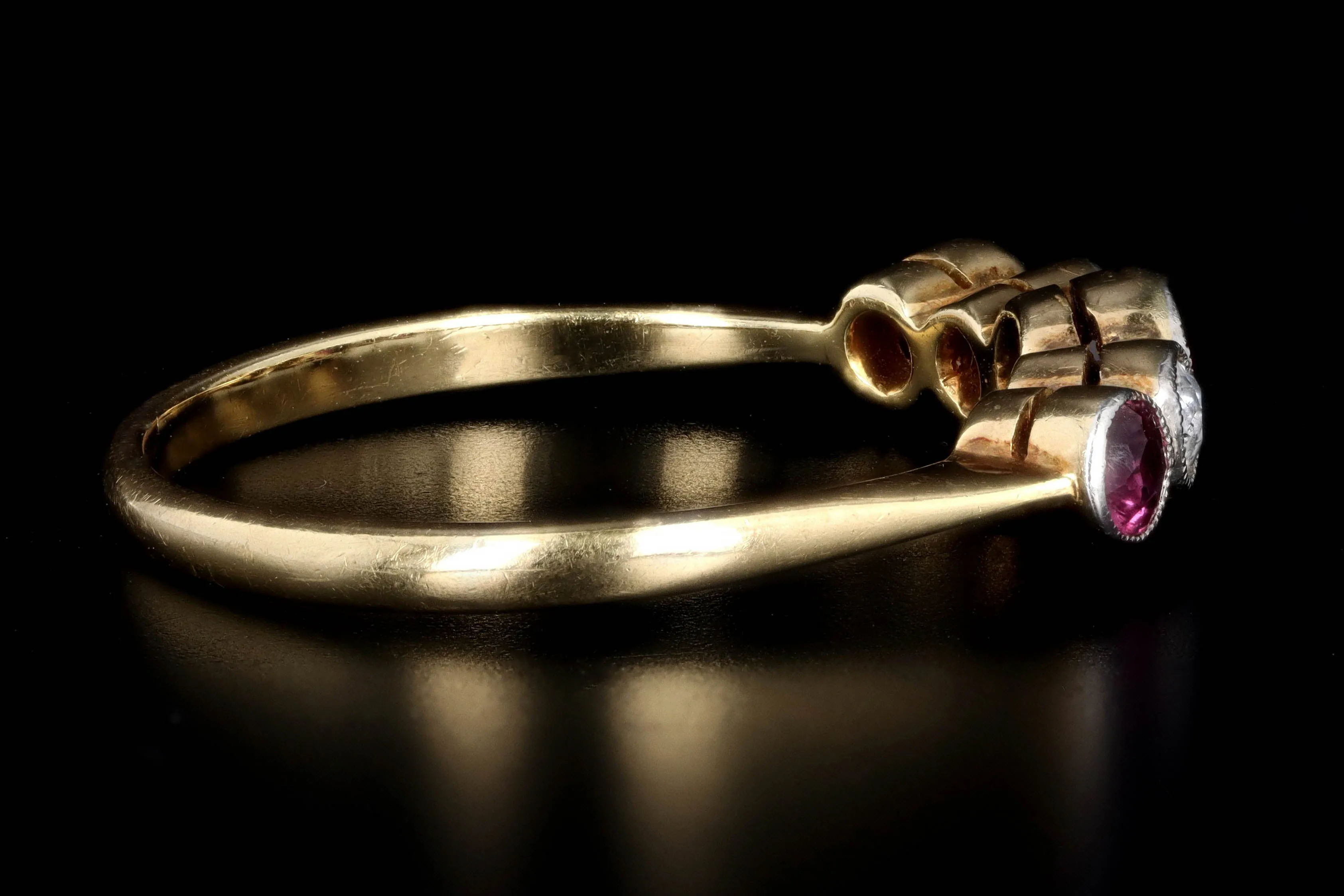 Victorian 18K Yellow Gold & Platinum Natural Ruby & Diamond Ring