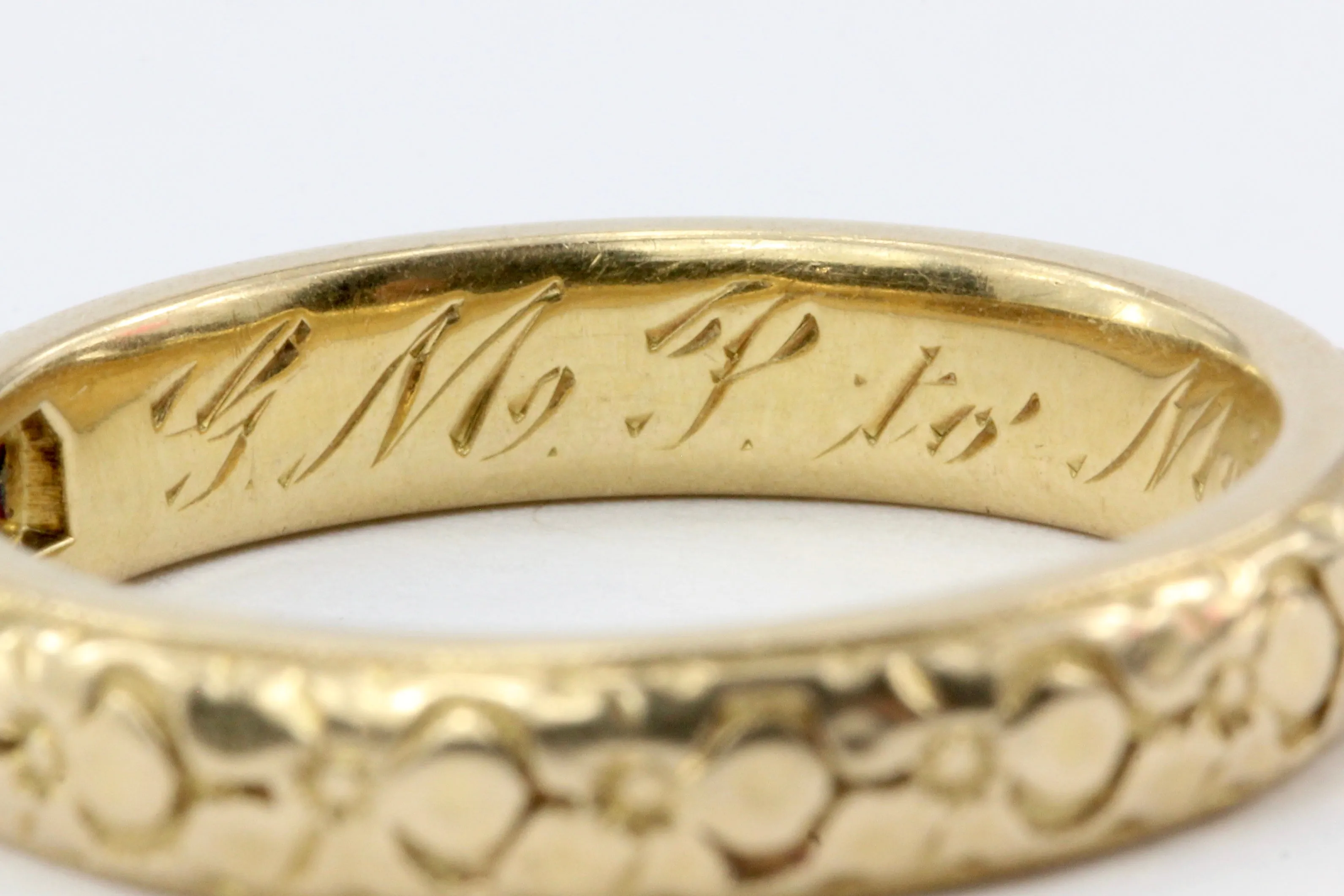 Victorian August 29, 1911 REED 18K Yellow Gold Wedding Band