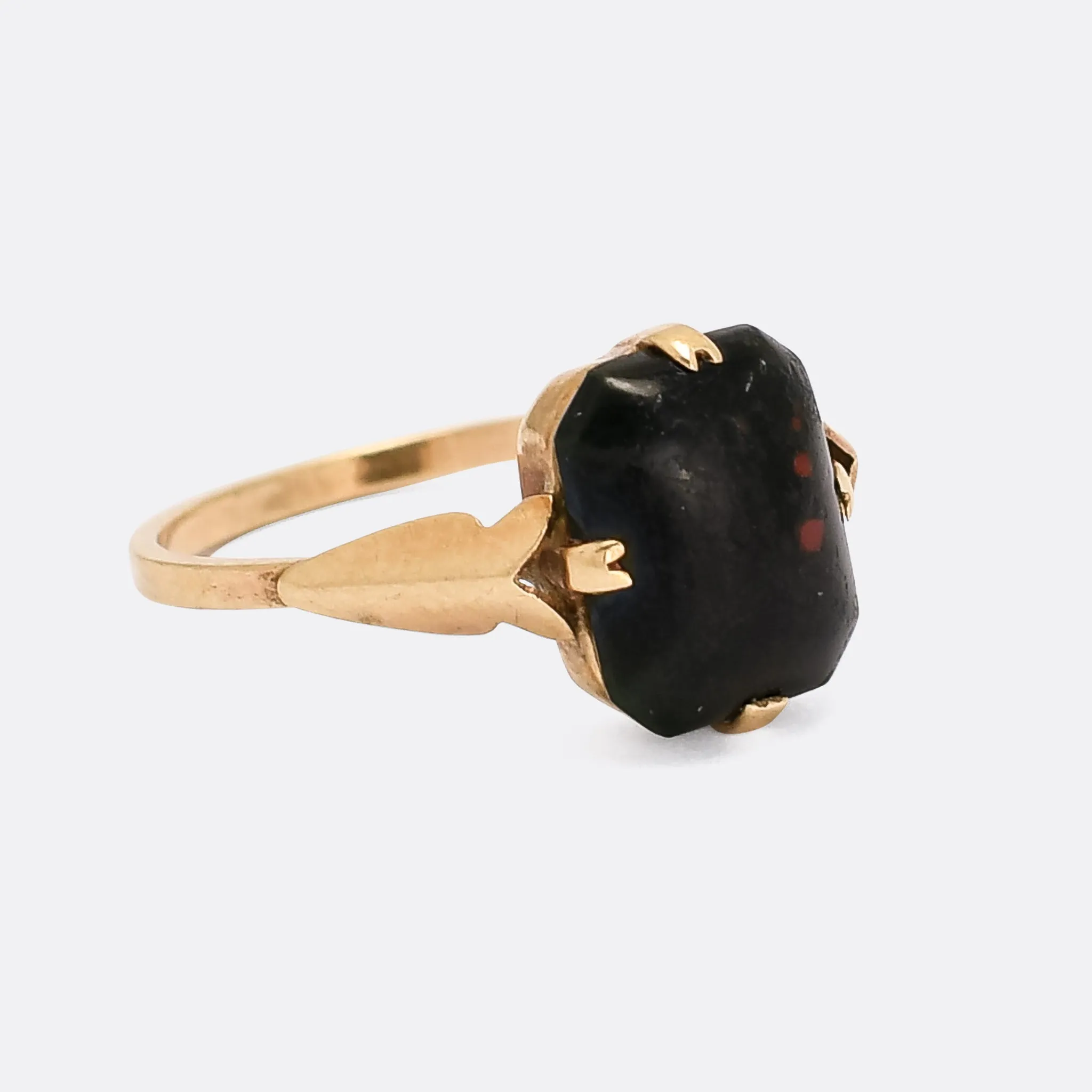Victorian Bloodstone Cabochon Ring