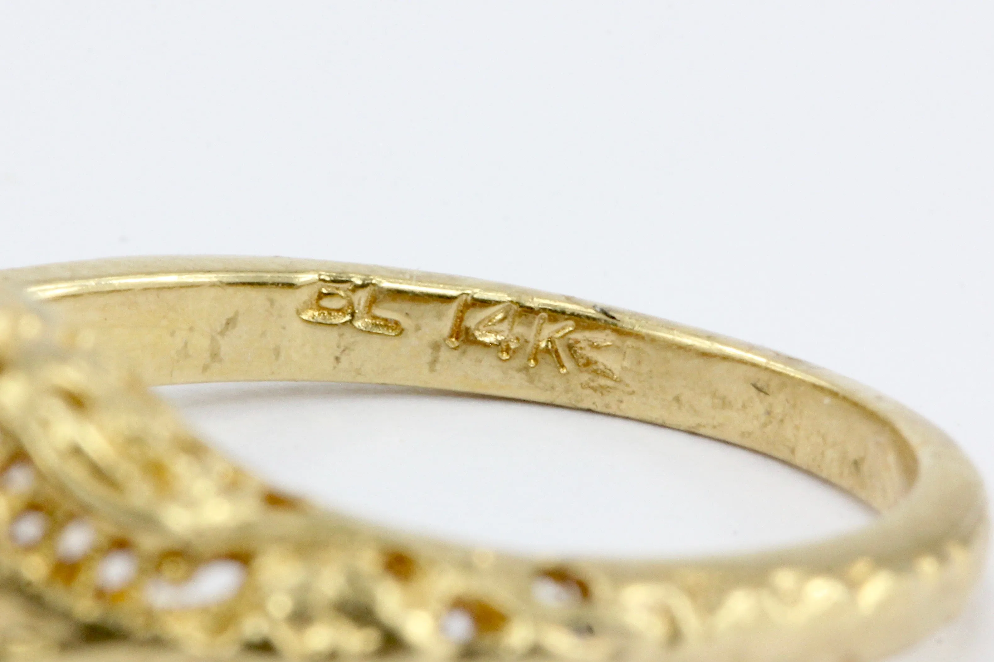 Victorian Style 14K Gold Diamond Engagement Ring