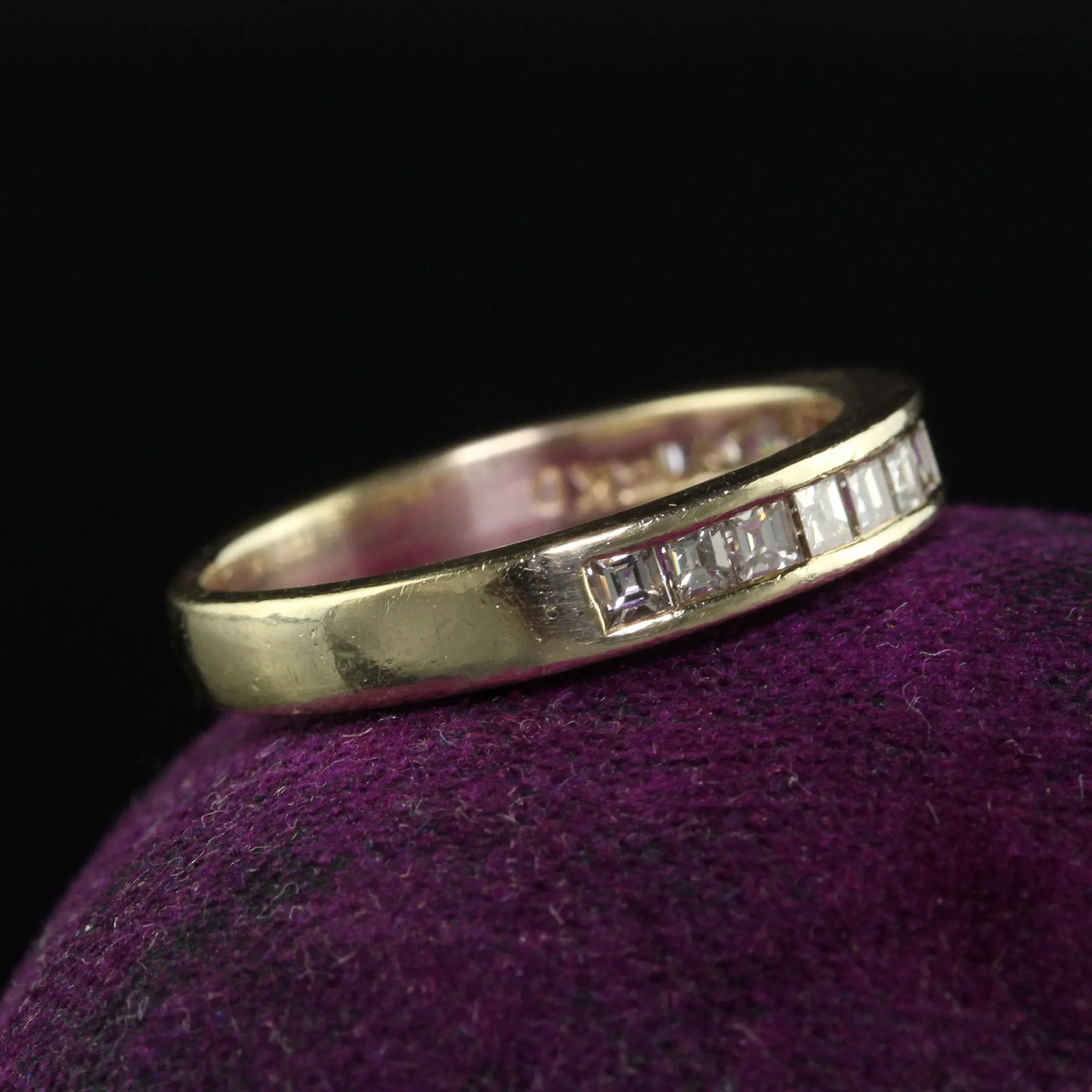 Vintage Retro 14K Yellow Gold Carre Cut Diamond Wedding Band - Size 5