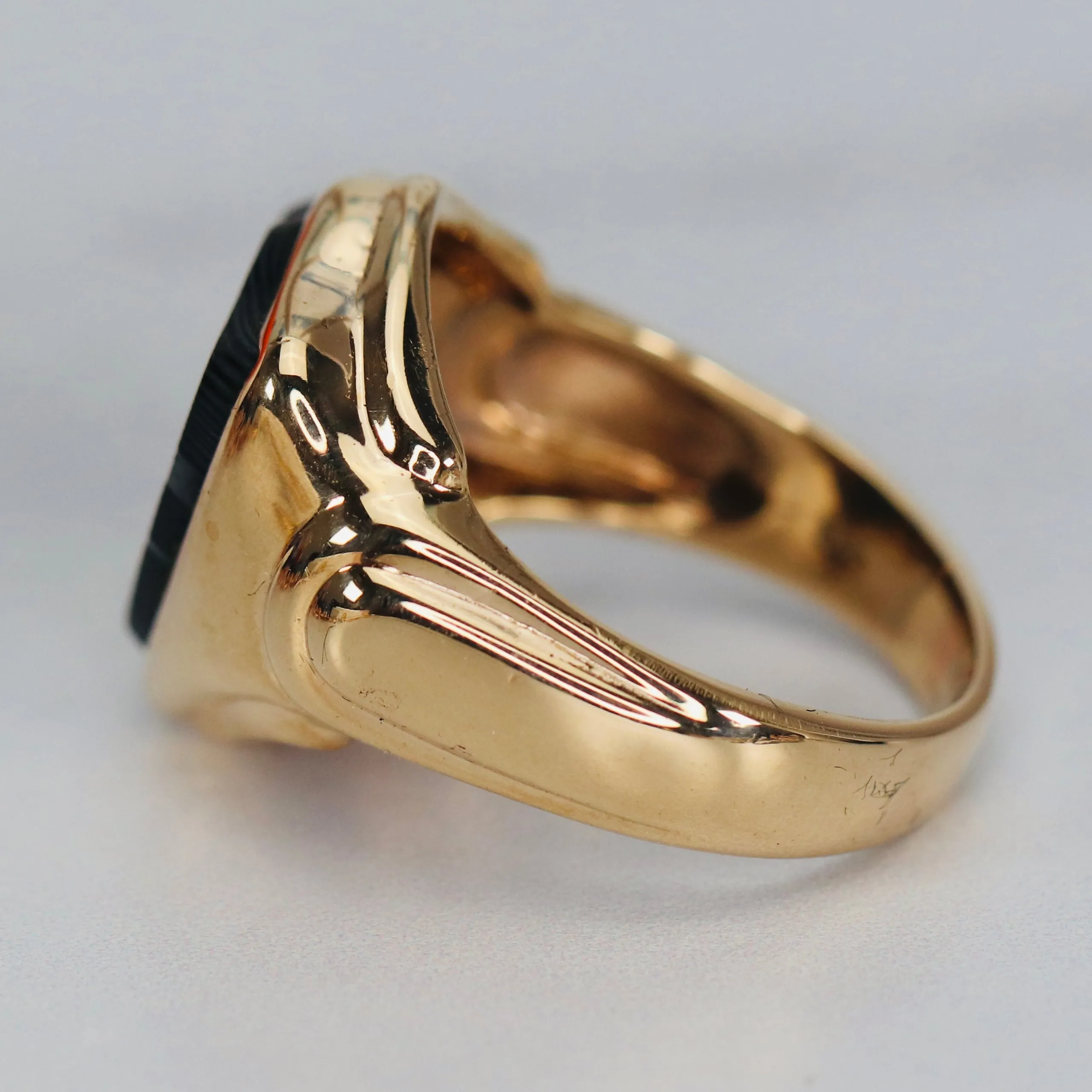 Vintage shield shaped banded agate (onyx family) ring in yellow gold