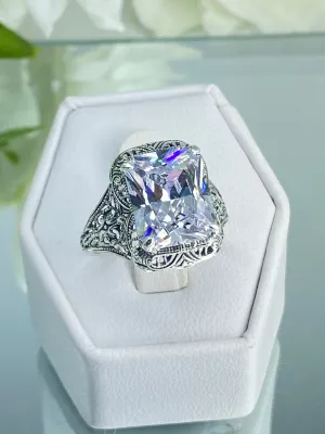 White CZ Ring, Size 8, 5ct Rectangle Gem, Vintage Jewelry #D200 - Ready to Ship