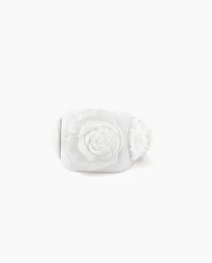 White on White Rosetón