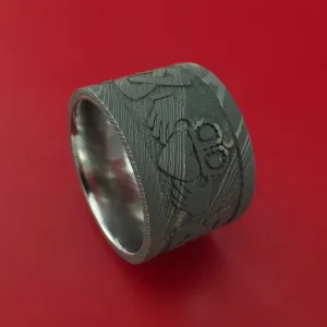 Wide Damascus Steel Celtic Irish Claddagh Ring Hands Clasping Heart Band Carved