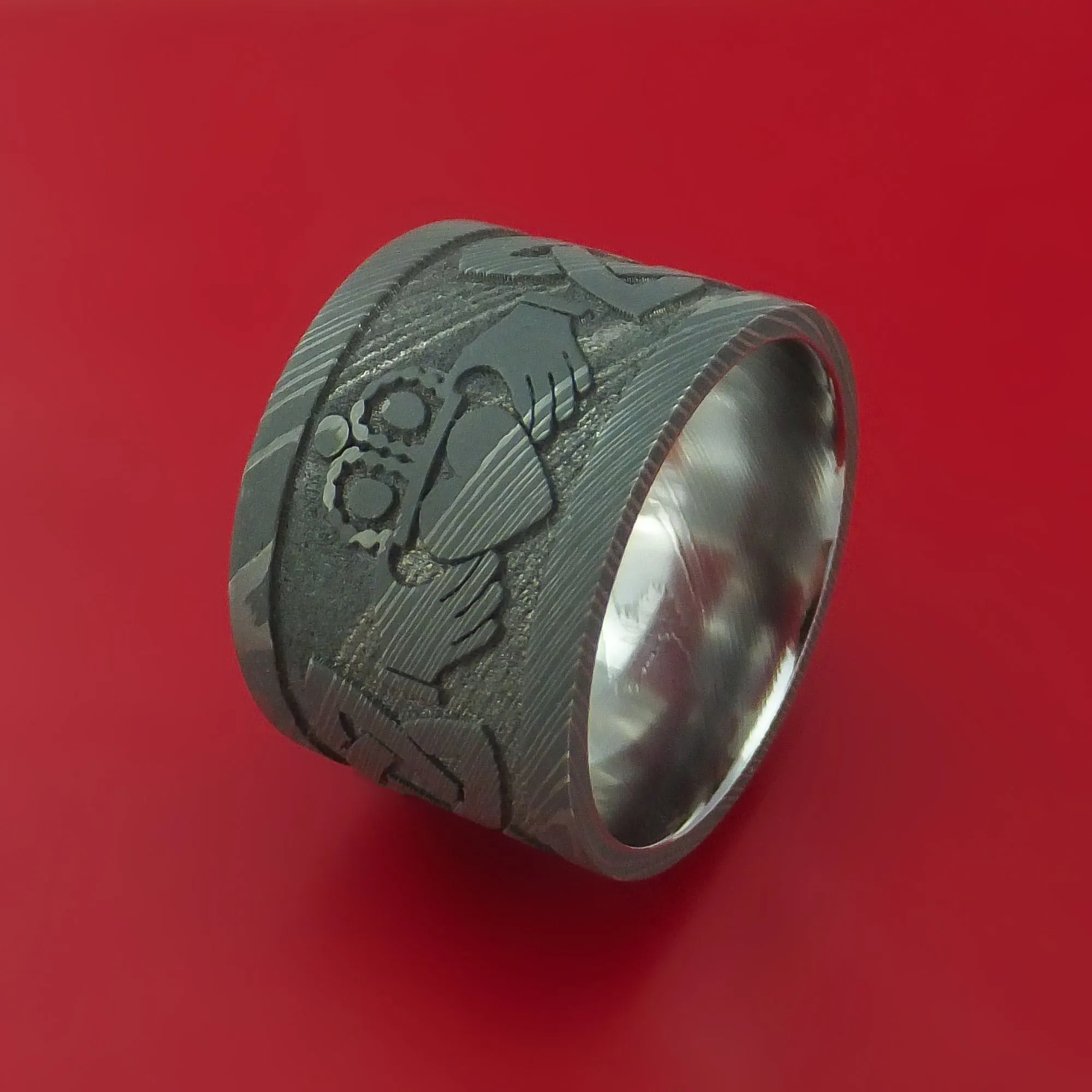 Wide Damascus Steel Celtic Irish Claddagh Ring Hands Clasping Heart Band Carved